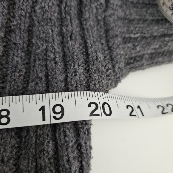 Abercrombie and Fitch Sweater Women’s XS Mock Turtleneck Cable Knit Gray - Picture 7 of 10